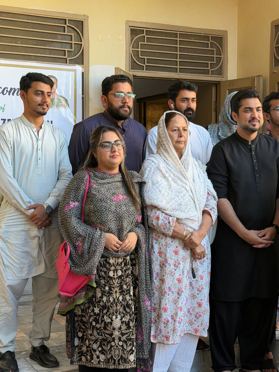Iqrar ul Hassan visits MJASF